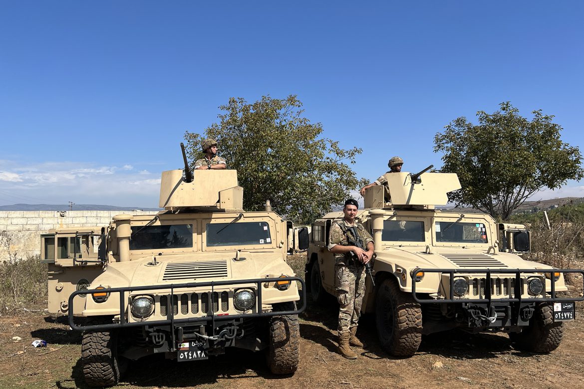 L'armée libanaise découvre 21 plates-formes de missiles et Hezbollah abat un drone israélien