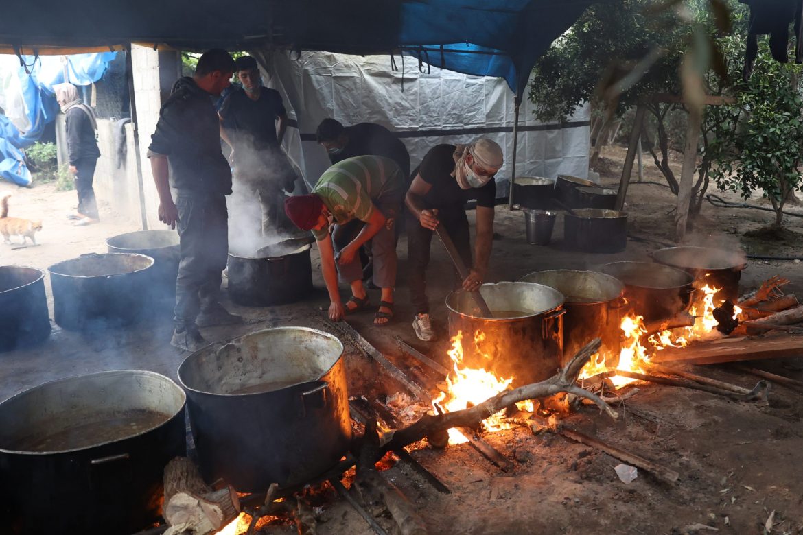 Gaza : la solidarité comble l'absence d'aide internationale