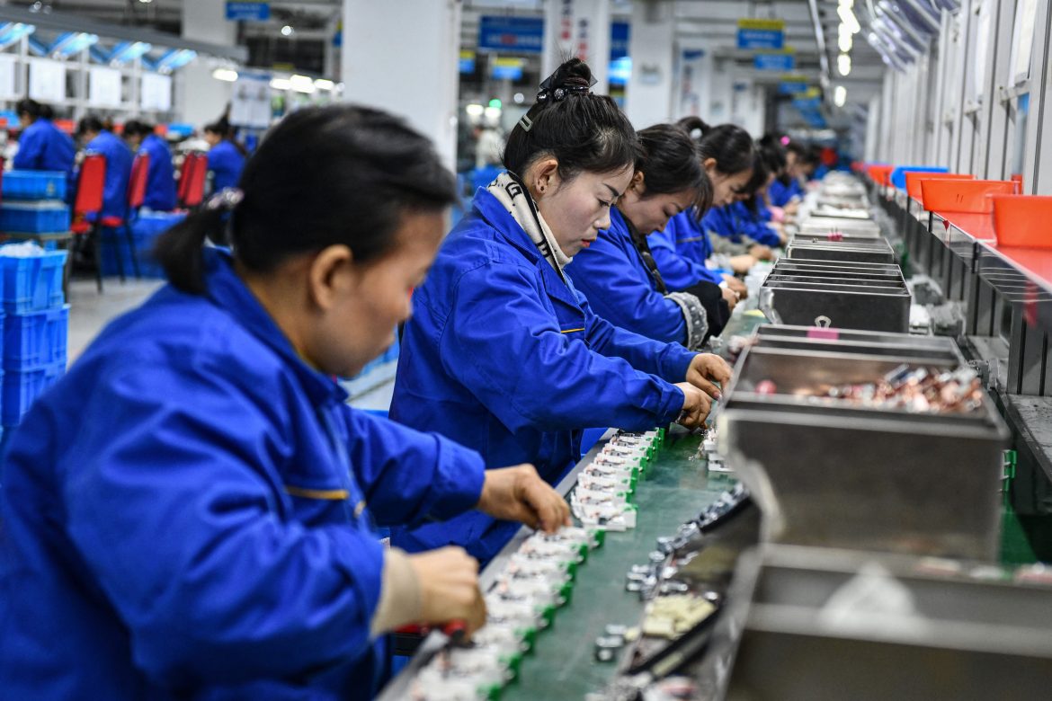 Croissance lente du PIB chinois en 2023, baisse démographique