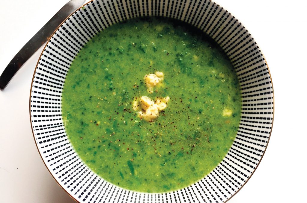 Soupe brocoli, roquette et fromage bleu