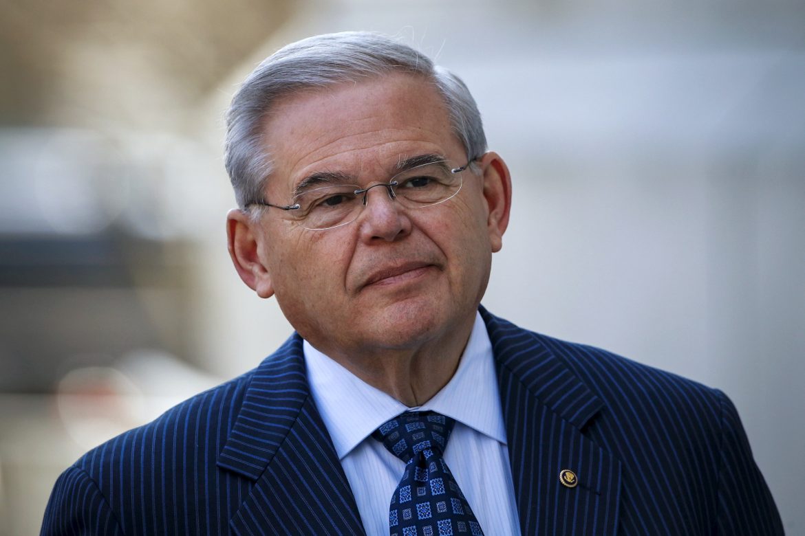 Bob Menendez, avocat et sénateur américain