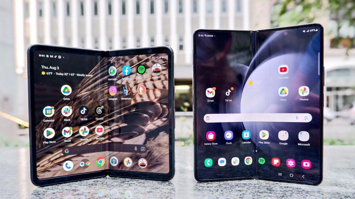 Galaxy Z Fold 6 vs Pixel Fold 2 : quel téléphone pliable gagnera?