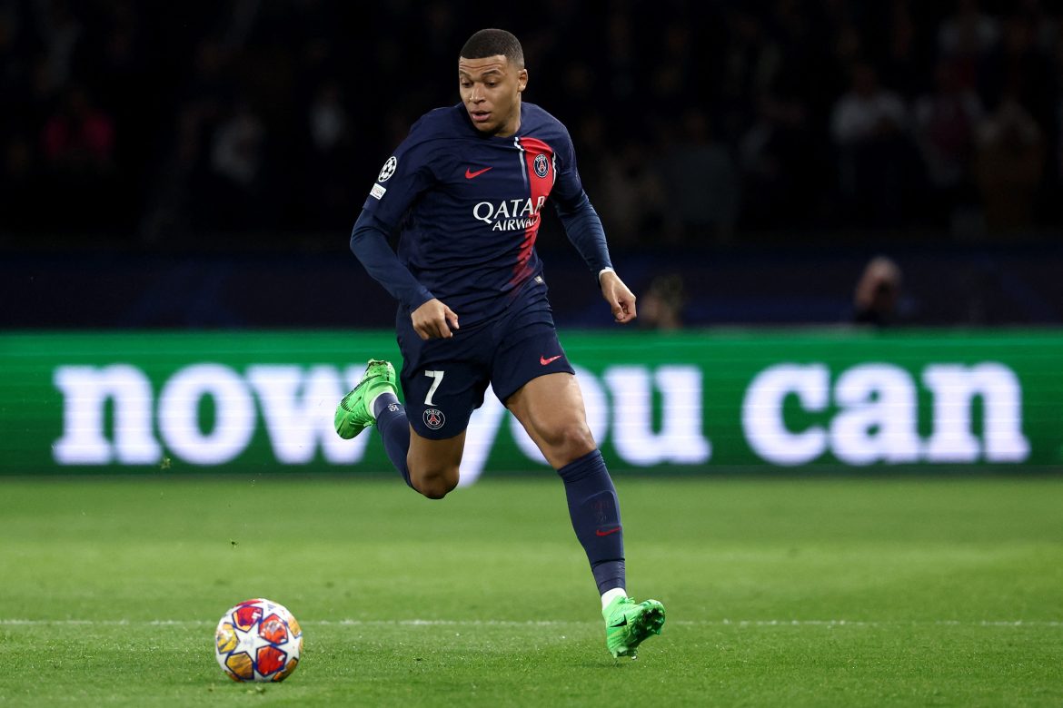 Kylian Mbappé refuse de signer avec le logo du Real Madrid