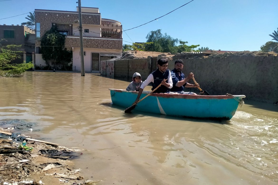 Pluies au Pakistan font 35 morts et provoquent glissements