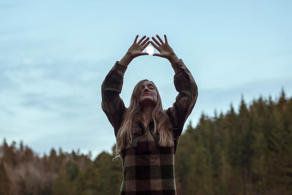 Cycle menstruel et lune en lien Les découvertes scientifiques expliquées.jpeg