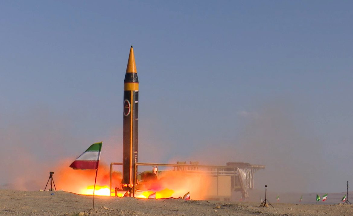 Iran promet froid glacial, Entité sioniste en alerte, USA déploie navire missiles