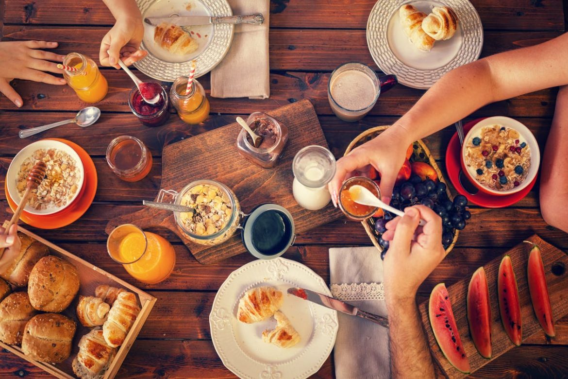 Petit déjeuner idéal pour une matinée pleine d-énergie et équilibrée.jpeg