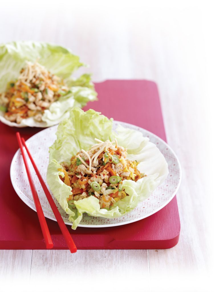 Salade thaï au poulet: fraîcheur et exotisme au menu