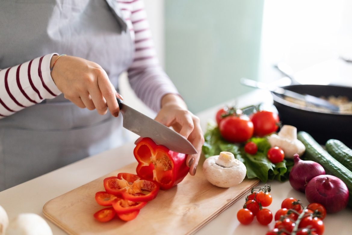 3 Aliments à éviter selon une gastro-entérologue pro-régime méditerranéen