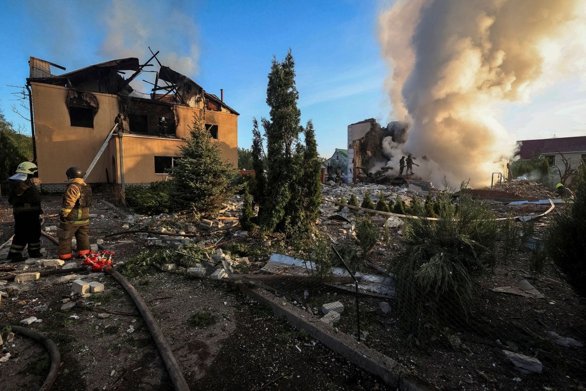 La Russie progresse à Kharkiv, Blinken promet aide à l'Ukraine