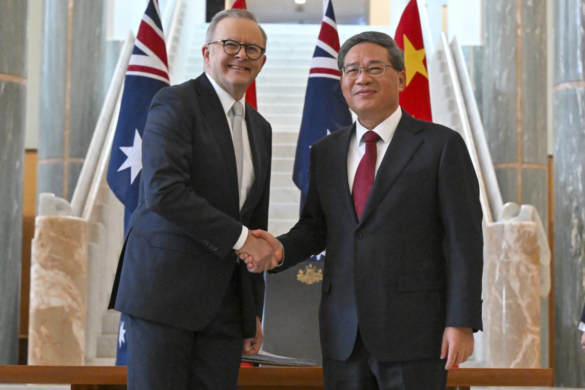 Albanese et Li discutent ouvertement à Canberra