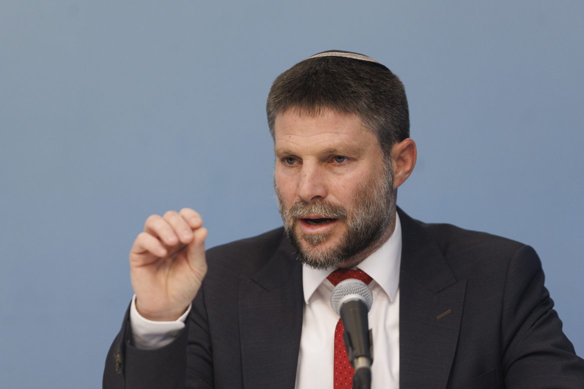 Smotrich propose de traîner les corps des Palestiniens de 48