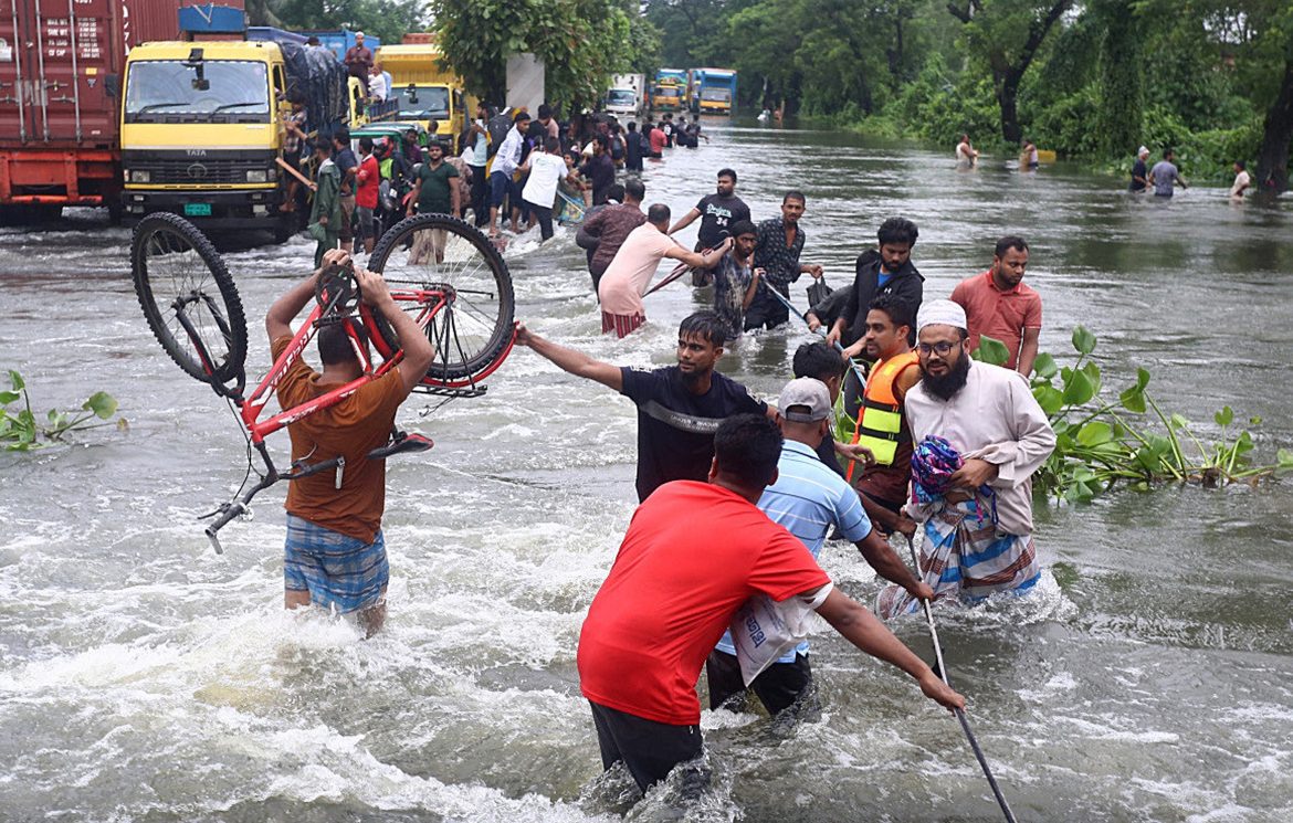 300000 personnes dans les refuges après les inondations en Asie