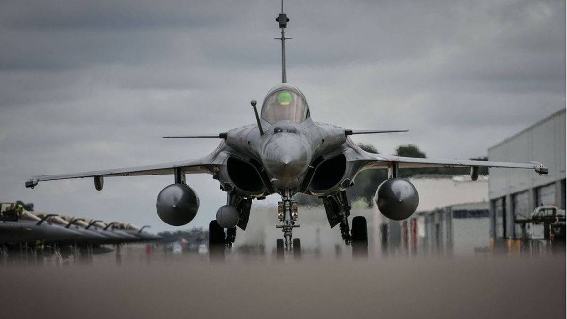 Dassault face aux enjeux du contrat Rafale en Serbie