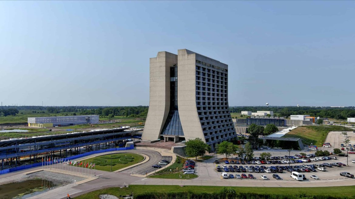 Fermilab menacé sans réforme de la gestion selon un rapport de lanceur d'alerte