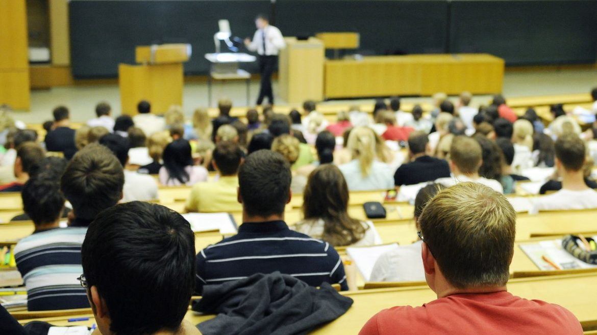 La situation des universités face à l'anxiété des résultats du bac