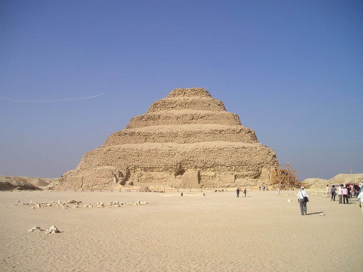 La vérité sur la construction du pyramide de Djoser révélée