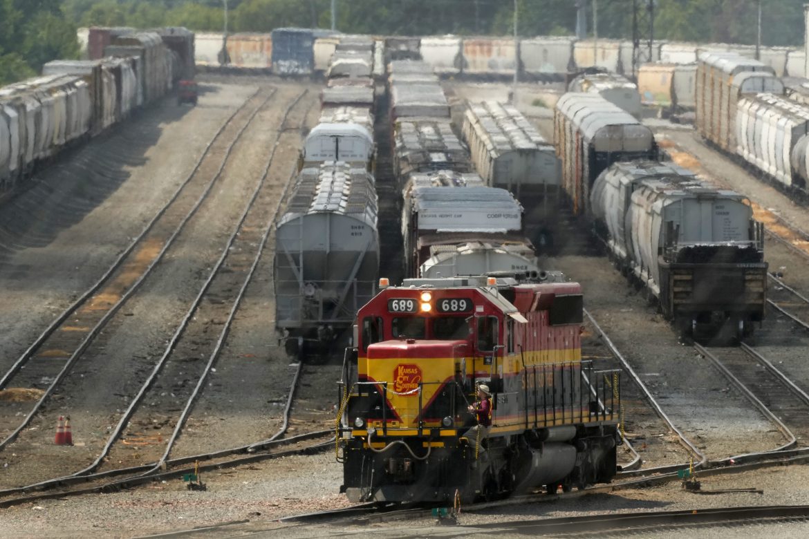 Le trafic ferroviaire de fret au Canada bloqué par un conflit de travail