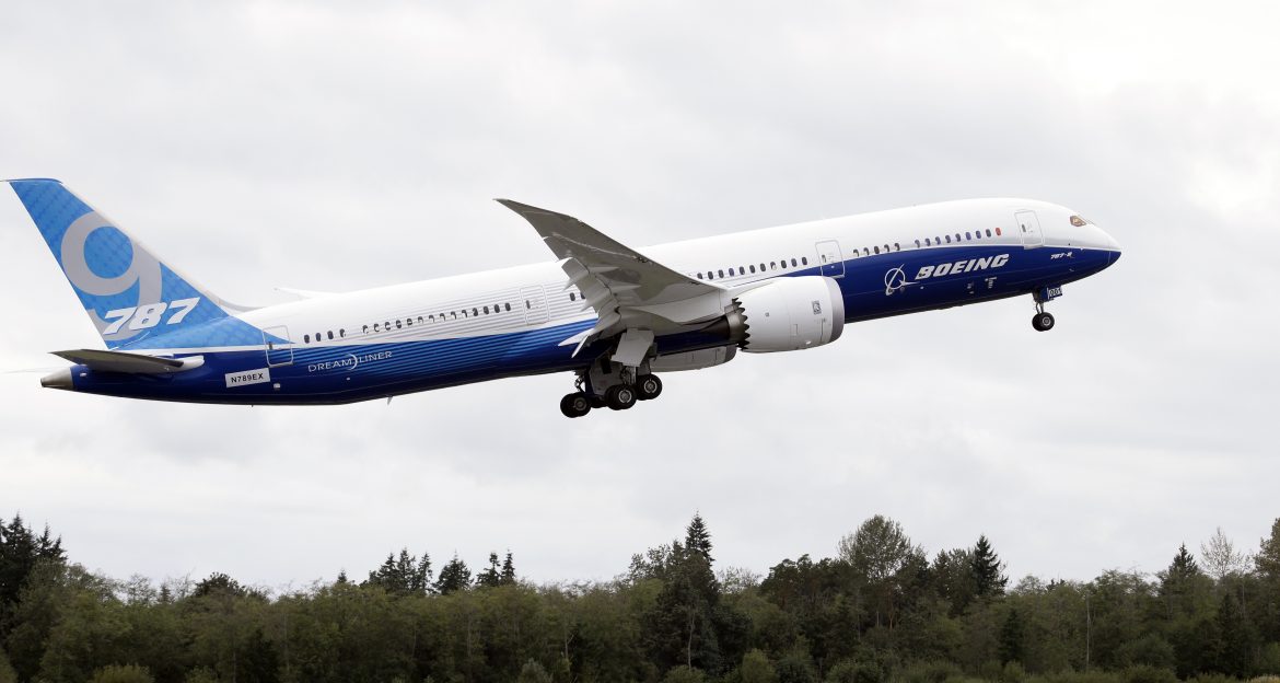 Ordre d'inspection pour les Boeing 787 après une chute en vol