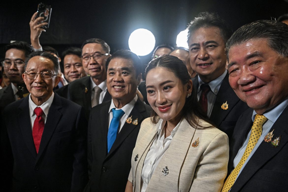 Qui est Paetongtarn Shinawatra, la nouvelle première ministre thaïlandaise