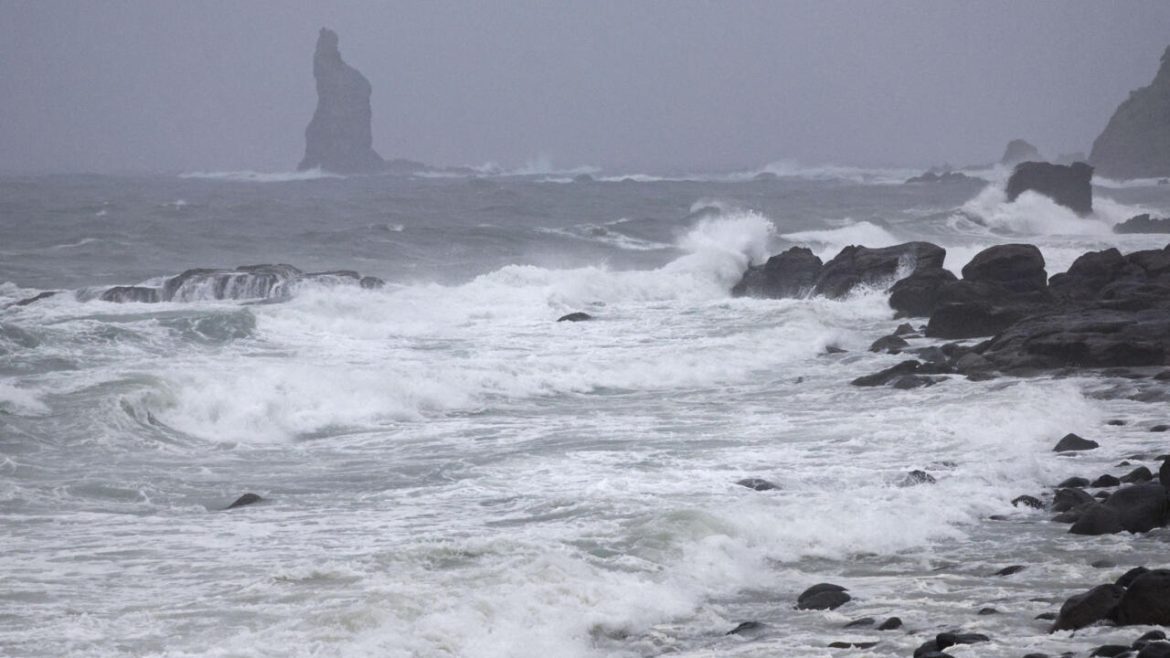 Typhon Shanshan : le Japon en alerte face à une tempête redoutable