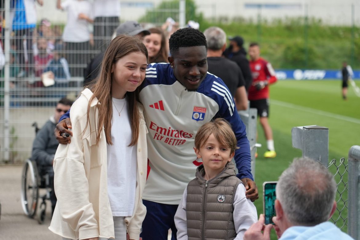 Nuamah reste à l'OL : un transfert avorté avec Fulham