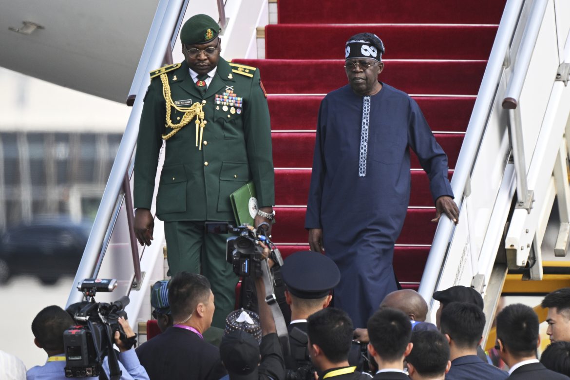 Xi de Chine et Tinubu du Nigeria s'engagent pour des liens économiques renforcés