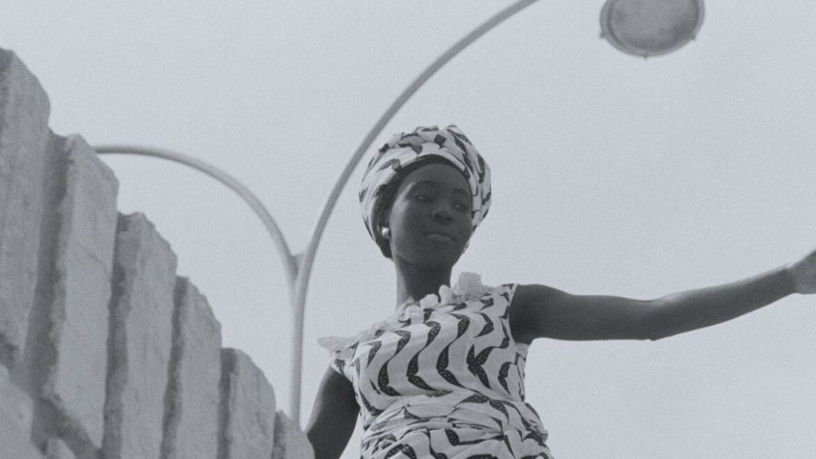 À redécouvrir : La Noire de... d'Ousmane Sembène en France