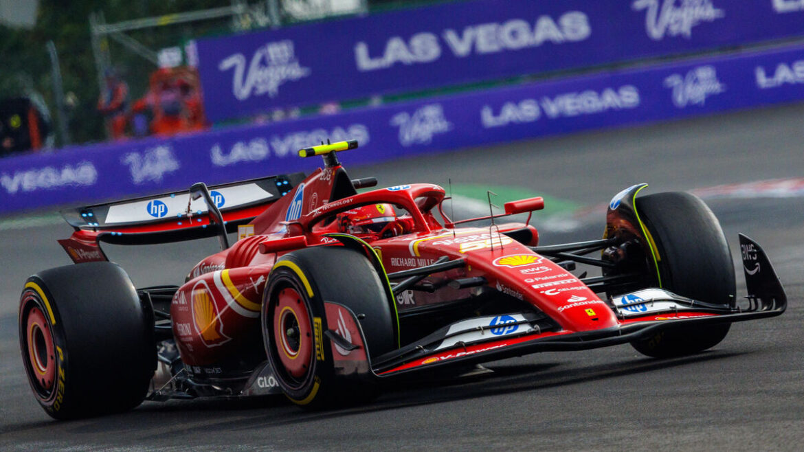 Carlos Sainz en pole au GP du Mexique : Duel avec Verstappen