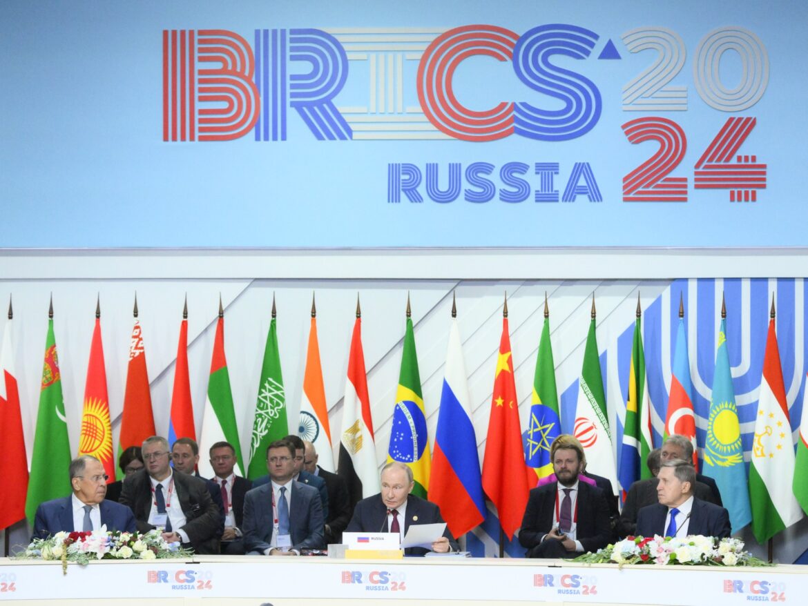 Échec de Poutine à convaincre les BRICS sur un système alternatif