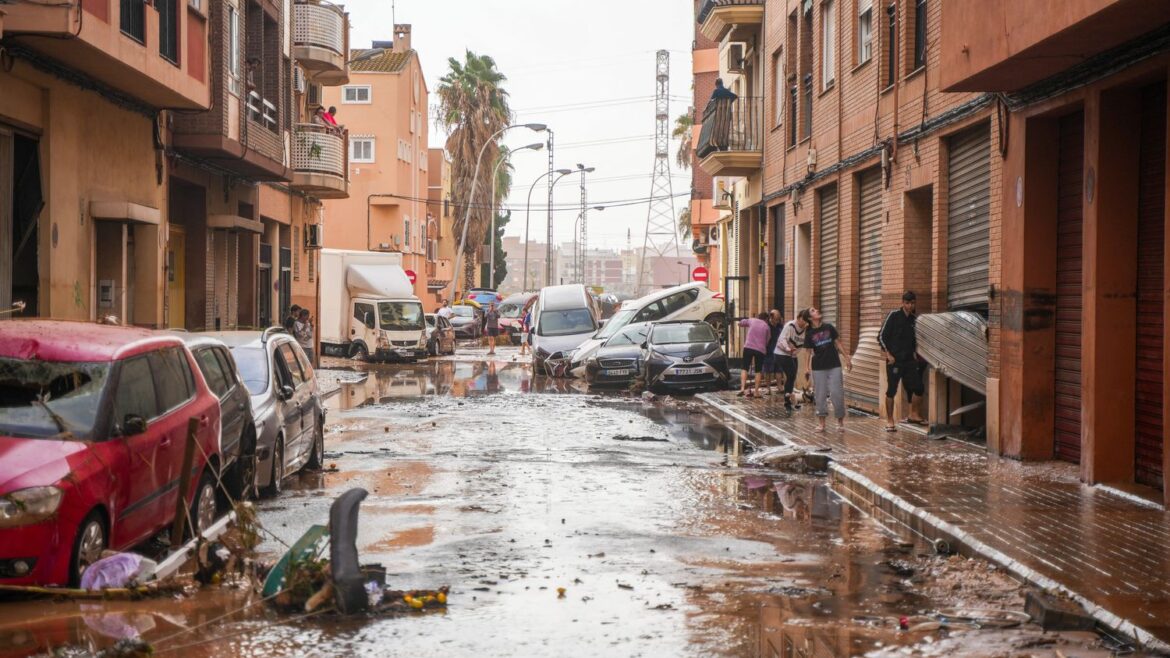 Inondations meurtrières en Espagne : la solidarité de Pedro Sánchez