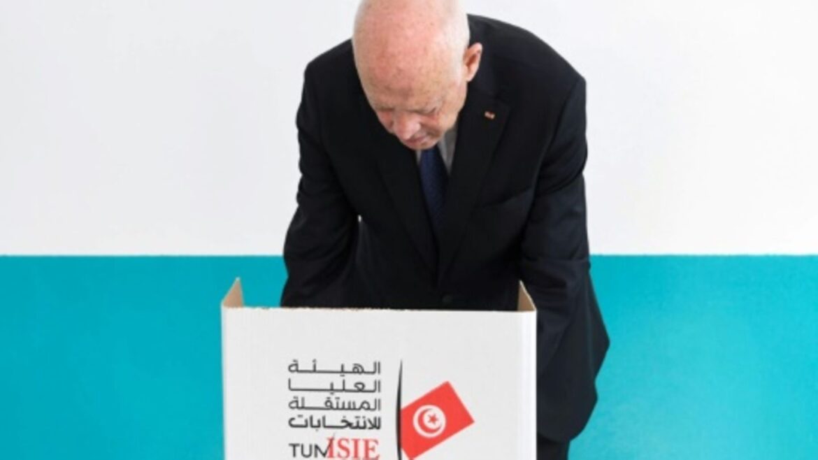 Réélection du président tunisien Saied avec 89,2% des voix