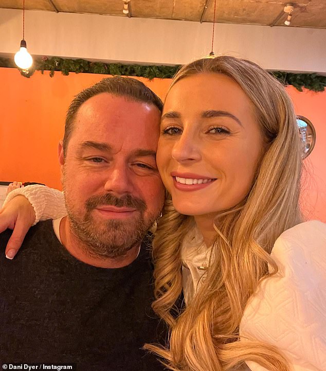 Dani Dyer et son père Danny Dyer au match de charité