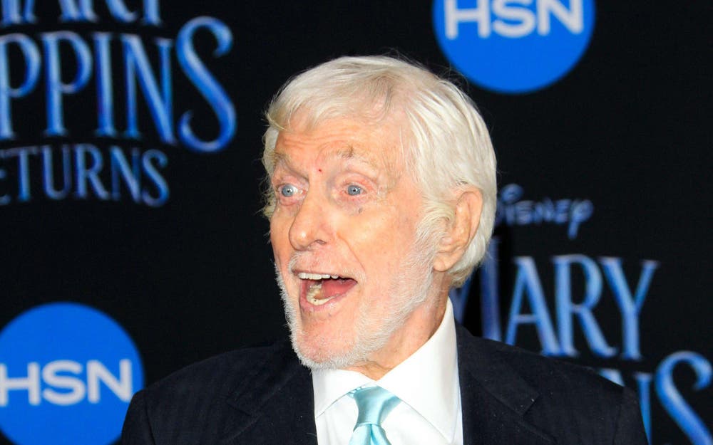 Dick Van Dyke soutient Kamala Harris