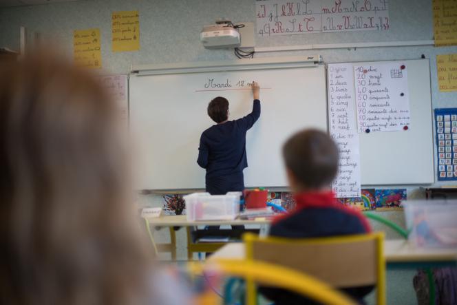 Dans une classe à Groix (Morbihan), le 12 mai 2020.