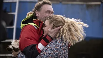 Jean-Paul Rouve et Madeleine Beauvois dans 'La Vallée des fous' de Xavier Beauvois (2024). (GYV FERRANDIS)