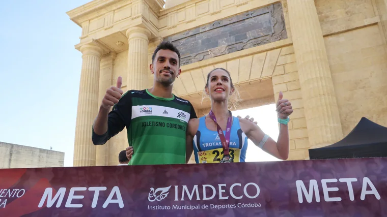 Juan Ignacio Grondona et Carolina Huertas triomphent à la Media Maratón de Córdoba 2024