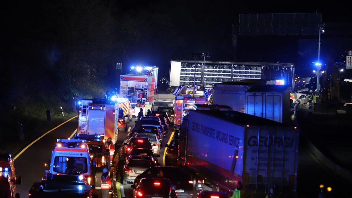 Accidents en série sur l'A46 et l'A1 : 26 blessés, enquête en cours