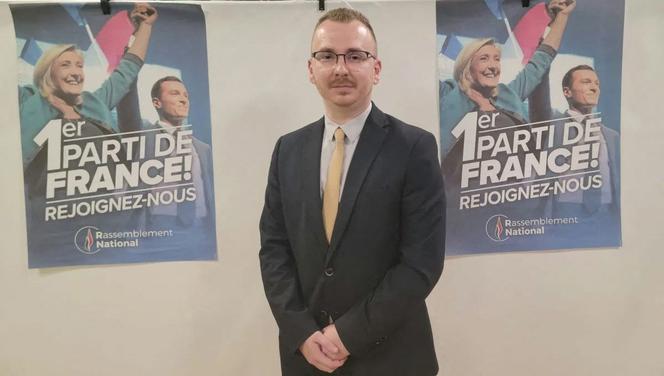 Jordan Duflot, candidat du Rassemblement national à l’élection législative partielle dans la 1ʳᵉ circonscription des Ardennes, à Thin-le-Moutier (Ardennes), le 3 novembre 2024.